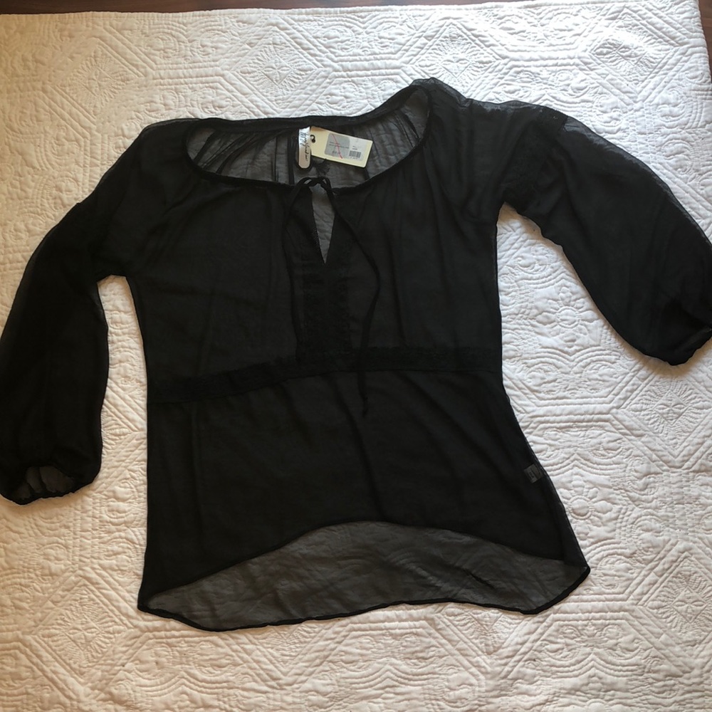 Gypsy Junkies Sheer blouse